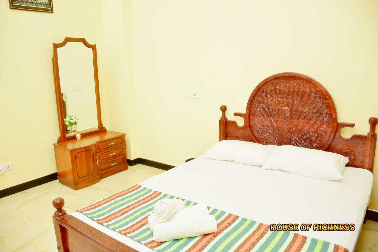 Hotel House Of Richness Negombo Exteriér fotografie