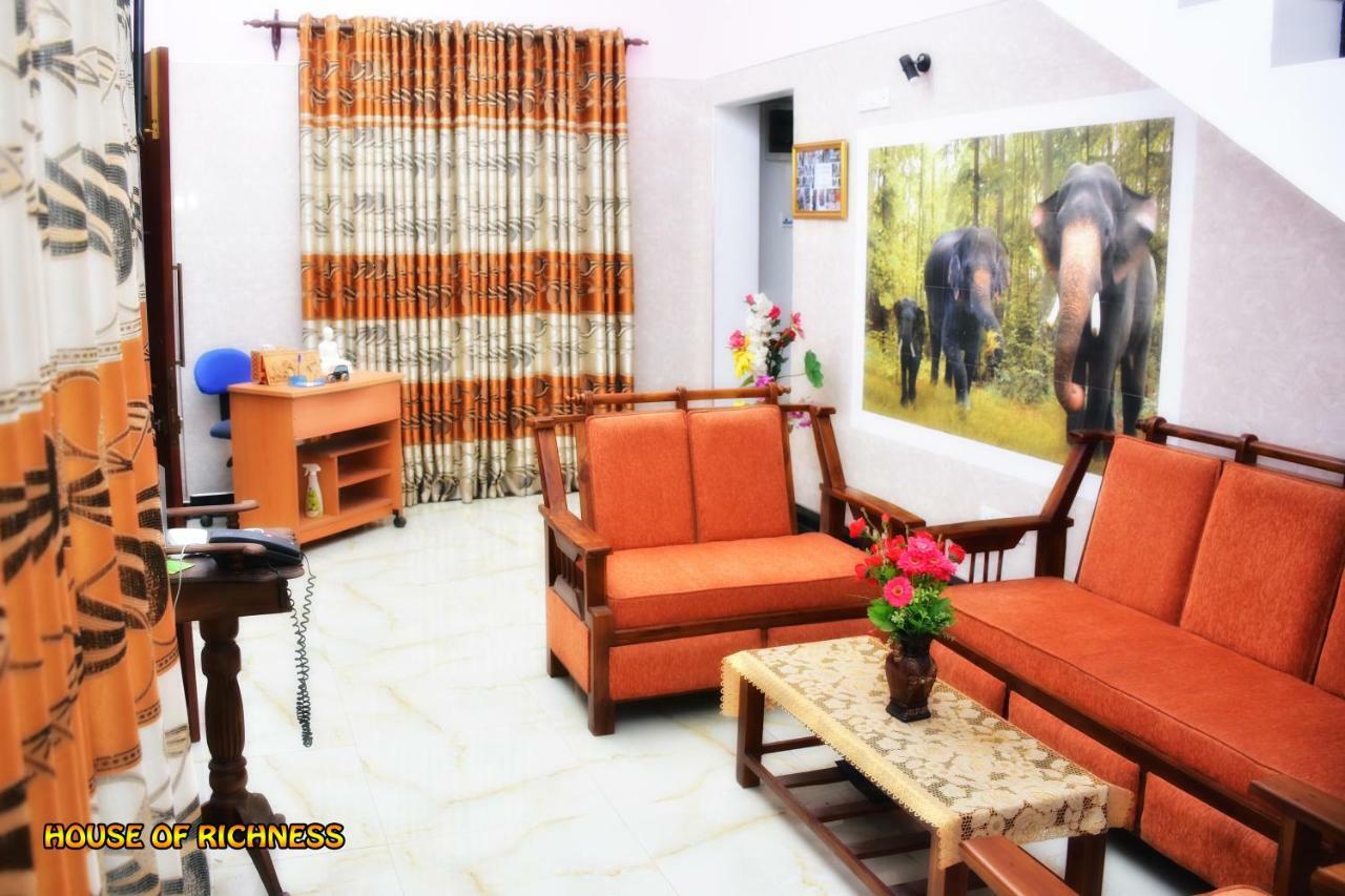 Hotel House Of Richness Negombo Exteriér fotografie
